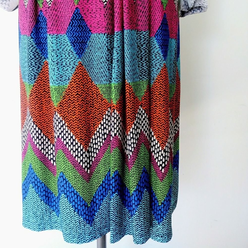 Colorful Print Maggy L Surplice Dress - Picture 4 of 6